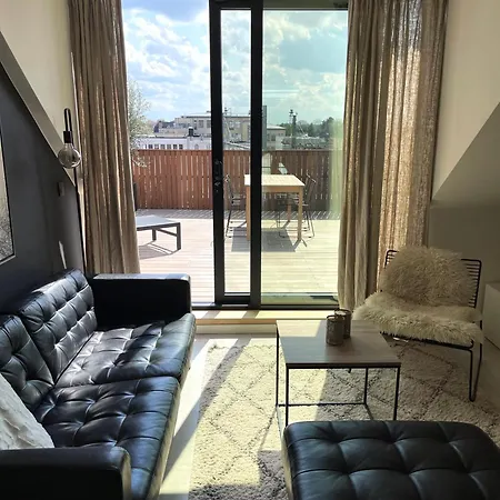 Penthouse With Airconditioning And Big Terrace, Close To Sint-pieters Station And Centre Lejlighed *